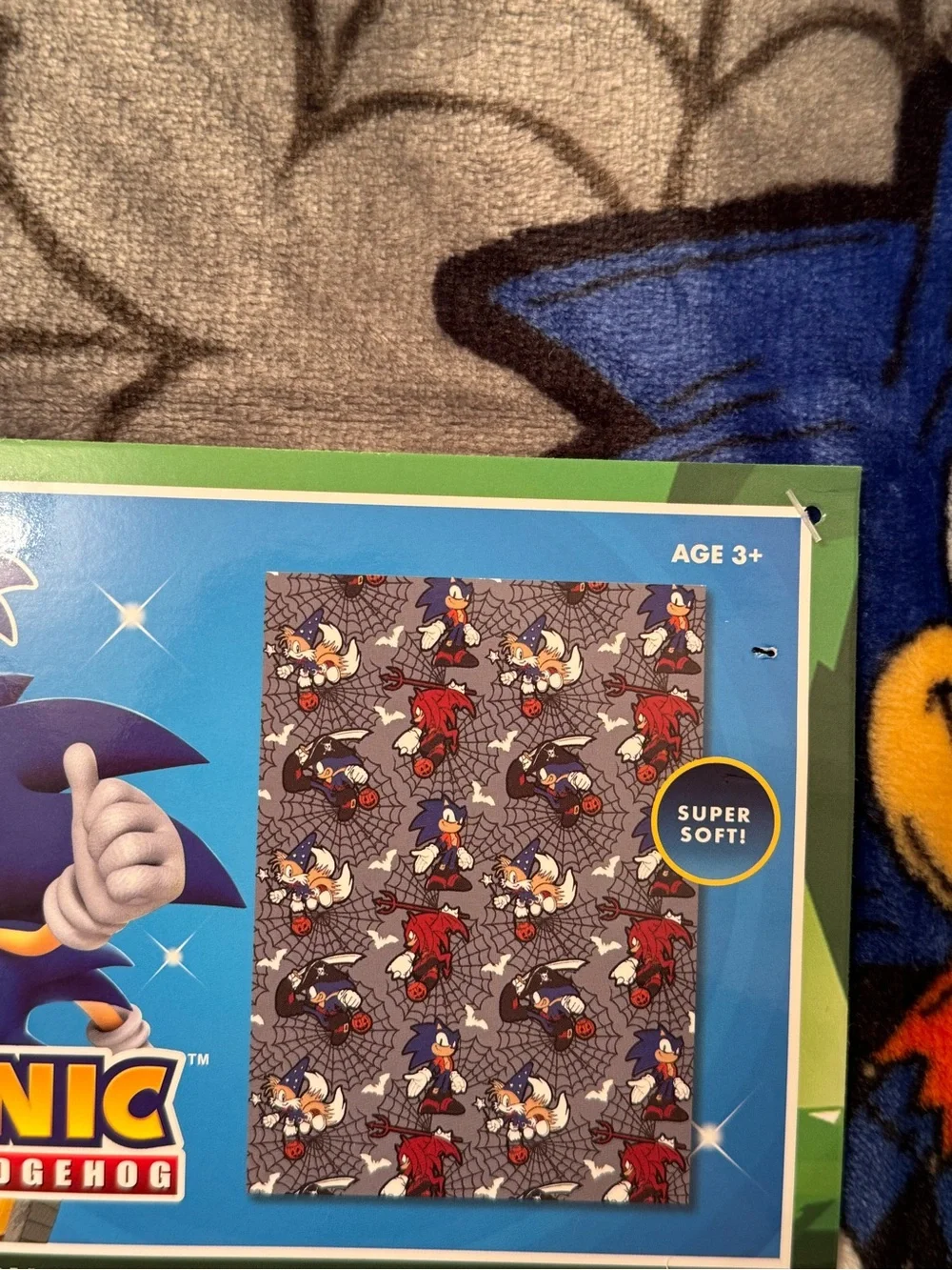 Sonic the Hedgehog Grey Halloween Throw Blanket